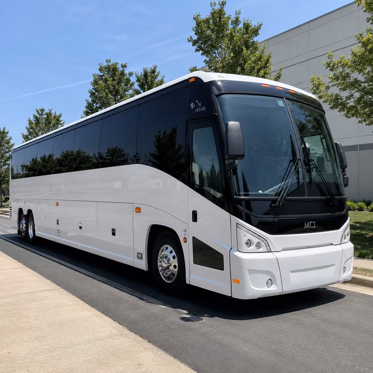 buses to the fayetteville dogwood festival at festival park